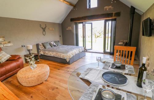 Scarborough House | Top-Rated Thompson Rigg Barn: Family-Friendly Retreat