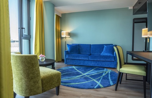 Alesund Hotel | Oceanfront Relaxation at Thon Hotel Ålesund with Spa & Pool