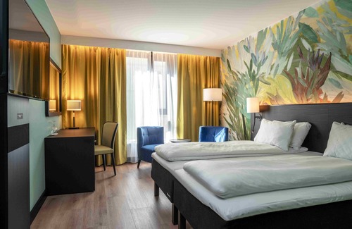 Alesund Hotel | Oceanfront Relaxation at Thon Hotel Ålesund with Spa & Pool
