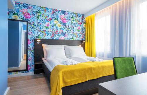 Molde Hotel | Top-Rated Thon Hotel Moldefjord with Family-Friendly Amenities