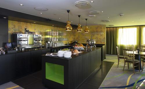Oslo City Centre Hotel | Discover Thon Hotel Rosenkrantz Oslo - Rated 8.9/10!