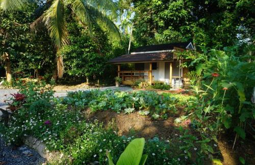 Ban Wang Hom House | Cozy Thong Tiny House - Child Friendly & Highly Rated Stay