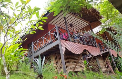Luang Prabang House | Discover Thongbay Guesthouse: Oceanfront Bliss Awaits