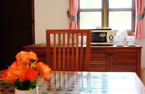 Nong Nam Daeng Hotel | Discover Thongsathit Hill Resort Khao Yai: Family-Friendly Retreat