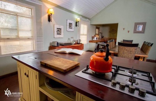 Livingstone Cabin | Discover Thorn Tree House: Family-Friendly with Pool & Dining