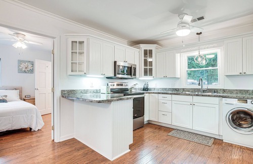 Nashport Cottage | Top-Rated Thornville Home with Boat Dock Near the Lake!