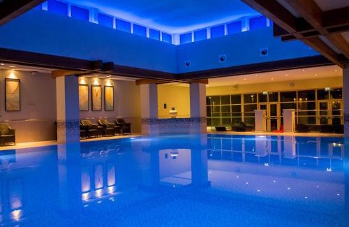 Chapeltown Hotel | Relax at Thorpe Park Hotel and Spa with Pool & Ocean Views