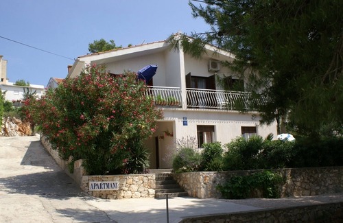 Rogoznica Apartment | Spacious Three Bedroom Apartment Steps from Rogoznica Beach