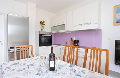 Razanj Apartment | Sea View Three Bedroom Apartment with Terrace in Ražanj