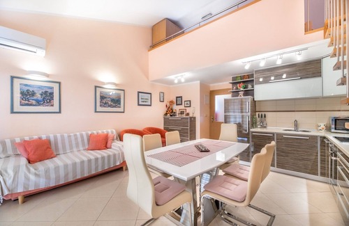Baska Apartment | Oceanfront Three Bedroom Apartment with Sea View in Baška