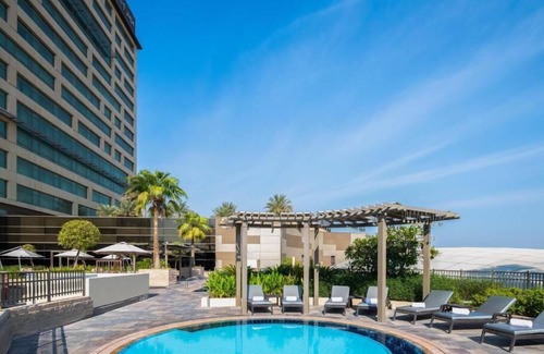 Al Muraqqabat House | Three Bedroom Apartment Near Carrefour Hypermarket & Spa