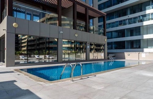 Al Mankhool Apartment | Spacious 3-Bedroom Apartment Near Al Maya Supermarket