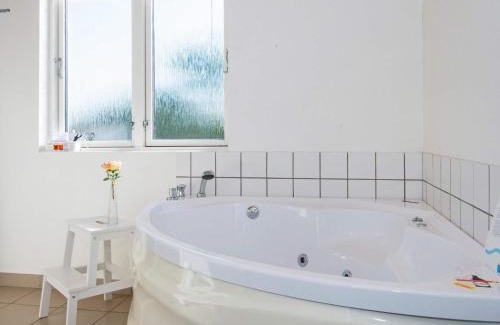 Nørre Fjand House | Family-Friendly Three-Bedroom Retreat in Ulfborg