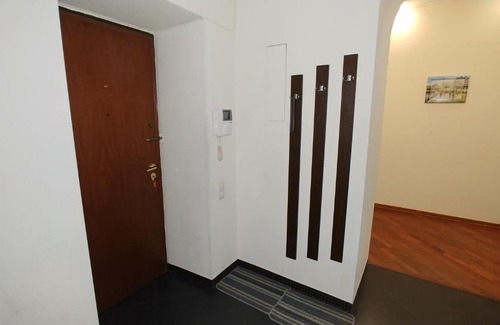 Besarabka Apartment | Elegant Three Bedroom Retreat in Central Tbilisi