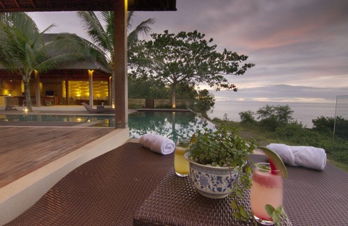 Senggigi Villa | Relaxing Three Bedroom Pool Villa at Mora Royal Villa