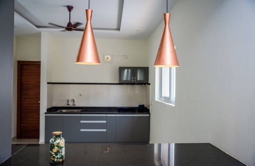 HITEC City House | Spacious Three Bedroom Apartment with Full Kitchen - Cloud9Homes