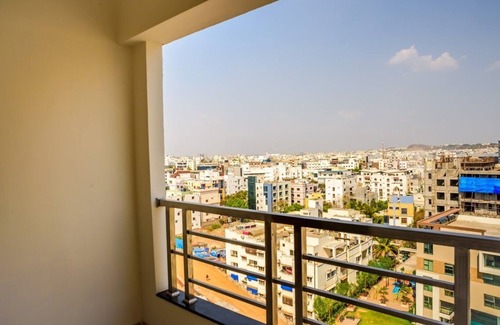 HITEC City House | Spacious Three Bedroom Apartment with Full Kitchen - Cloud9Homes