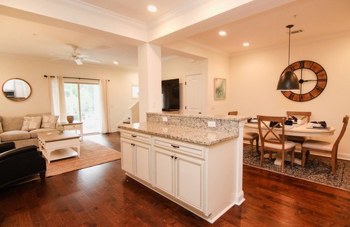 Epworth Acres House | Inviting Three-Bedroom Retreat with Oceanfront Views