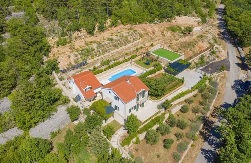 Cista Provo Villa | Three-Bedroom Villa with Private Pool and Ocean View