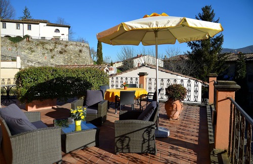 Greve in Chianti Apartment | Charming Three Bedrooms Apt in Revamped Old Pasta Factory