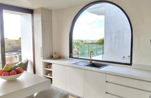 Ungasan Villa | Three BR Modern Mediterranean Villa Uluwatu