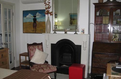 Albany House | Cozy Three Chimneys Bed and Breakfast | 9/10 Guest Rated