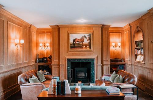 Three Cocks Hotel | Discover the Three Cocks Hotel: 4-Star Family-Friendly Escape