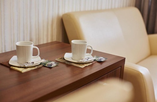 Yavory Hotel | Budget-Friendly Stay at Three Crowns Hotel with Breakfast