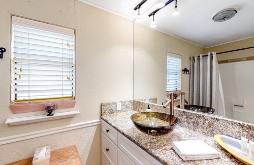 Dripping Springs House | Three Dog-Friendly Cabins Together with Shared Pool, Hot Tub & Outdoor Kitchen
