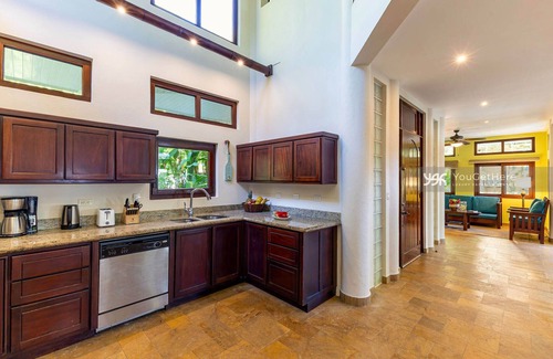 Dominical Villa | Beachfront Villas with Private Pools & Ocean View Awaits