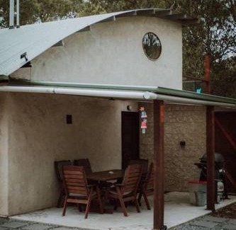 South Bruny House | Escape to Three Little Pigs: Off-Grid Family Retreat