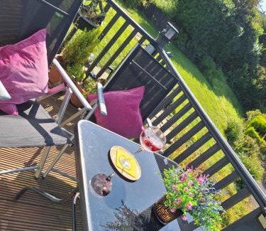 Fence Apartment | Pet-Friendly Retreat with Spectacular Three Peaks View