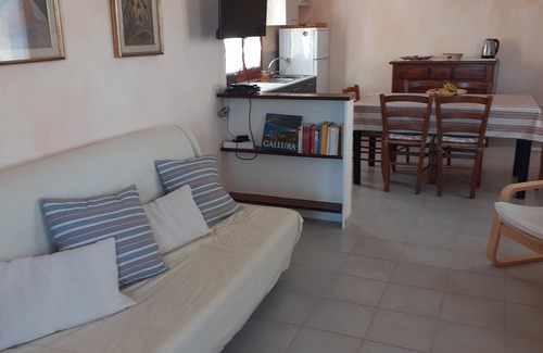 Aglientu House | Relax in a Panoramic Three-Room Apartment Near Vignola Mare