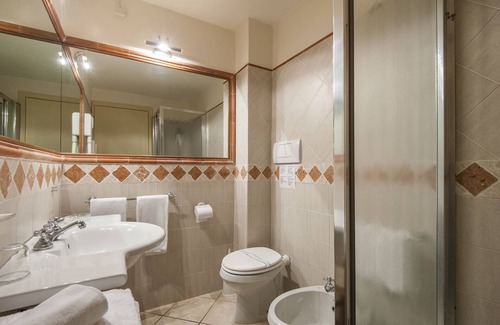 Grosseto Apartment | Relaxing Three-Room Apartment at Casa Livia by the Pool