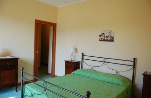 Santa Tecla Apartment | Inviting Sea View Apartment with Pool and Garden Retreat