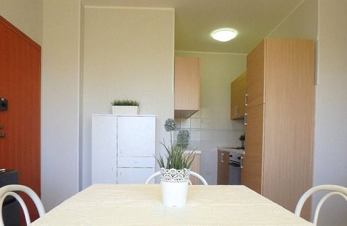 Lido di Pomposa Apartment | Seaside Three-Room Apartment with Kitchen & Beach Access