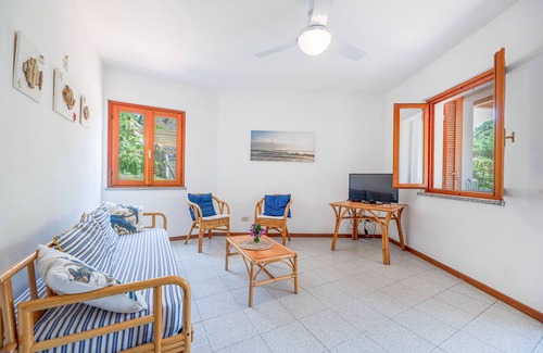 Fetovaia Apartment | Ideal Three-Room Apartment with Breakfast and Pet-Friendly Amenities