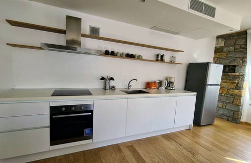Citta Nuova-Barriera Nuova-San Vito-Citta Vecchia Apartment | Spacious Three-Room Apartment at The Lighthouse - Ritter's
