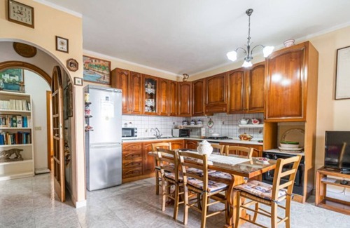 Seccheto Apartment | Experience Relaxation at CLARA VISTA MARE with Breakfast