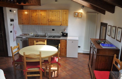 La Salle Apartment | Cozy Rooms Overlooking Mont Blanc with Private Box & Pool