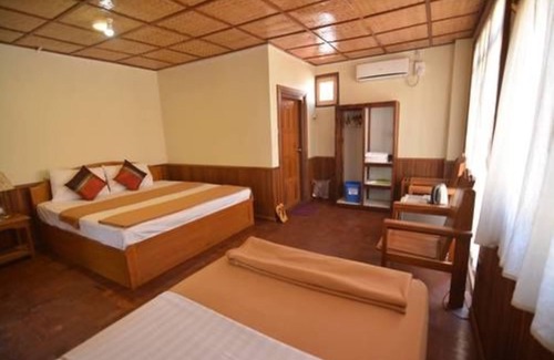 Nyaungshwe Bed & Breakfast | Cozy Three Seasons Inn & Spa: Relax with Comforting Amenities