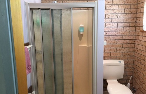 Gilgandra Hotel | Relax at Three Ways Motel: Pool, Breakfast & Family-Friendly