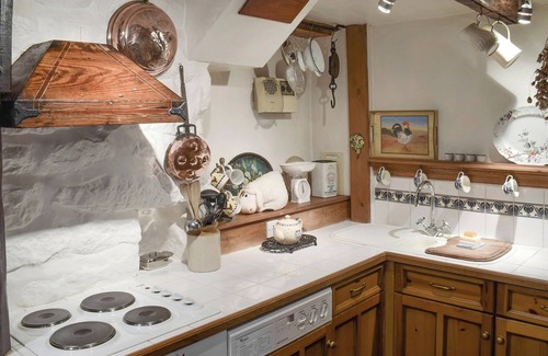 Great Fryup Dale Cottage | Relaxing Getaway with Games Room and Scenic Grounds