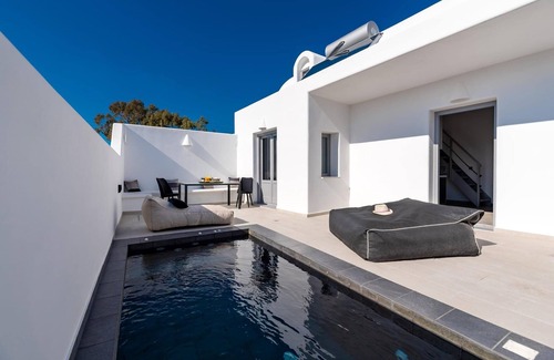 Perissa Villa | Thrilling Santorini Villa | Villa Gauche | 2 Bedrooms | Furnished Sun Terrace.