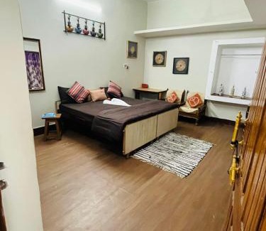 Varanasi House | THS Home Stay