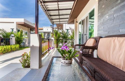Rawai Resort | Explore Thuan Resort: Oceanfront Bliss with Pool Access