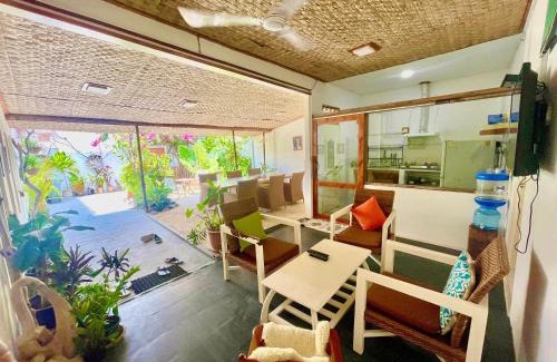 Thulusdhoo Island Villa | Relax at Thulusdhoo Garden Villa with Oceanfront Amenities