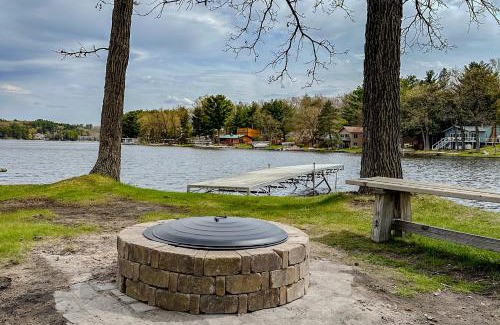 Lake Delton Apartment | Experience Thunderbird Resort Condo with Private Beach Access