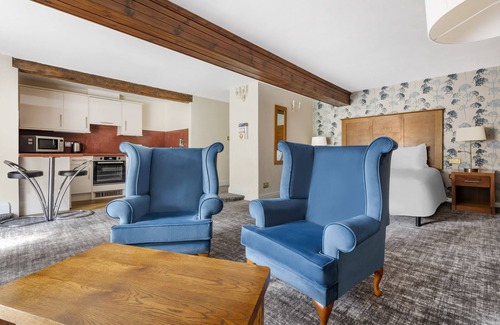 Thurnham Apartment | Relax at Thurnham Hall Resort: 4-Star Pool & Spa Retreat