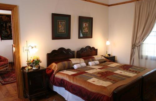 Graaff-Reinet Bed & Breakfast | Welcoming Thyme and Again Bed and Breakfast with Pool Access